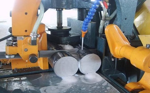 张沟镇卧式带锯床的送料方式有哪几种? 张沟镇卧式带锯床的送料方式有哪几种?